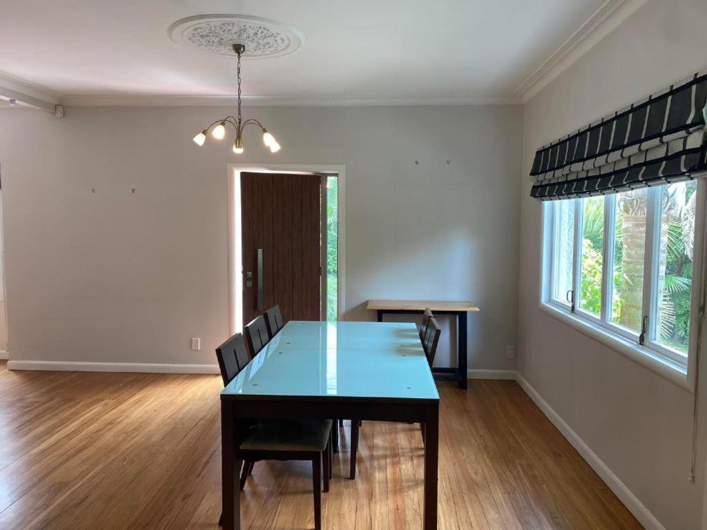 Kk Boarding Holiday House Хамилтън Екстериор снимка